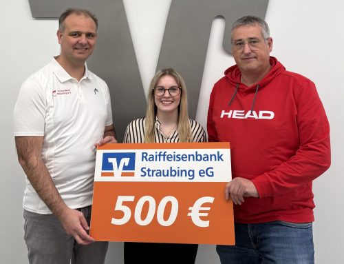 Neue Trikots für den Tennisnachwuchs